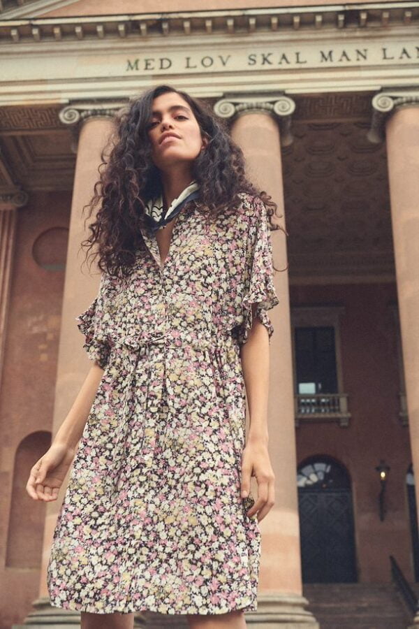 SOAKED IN LUXURY Saphira dress FLORAL